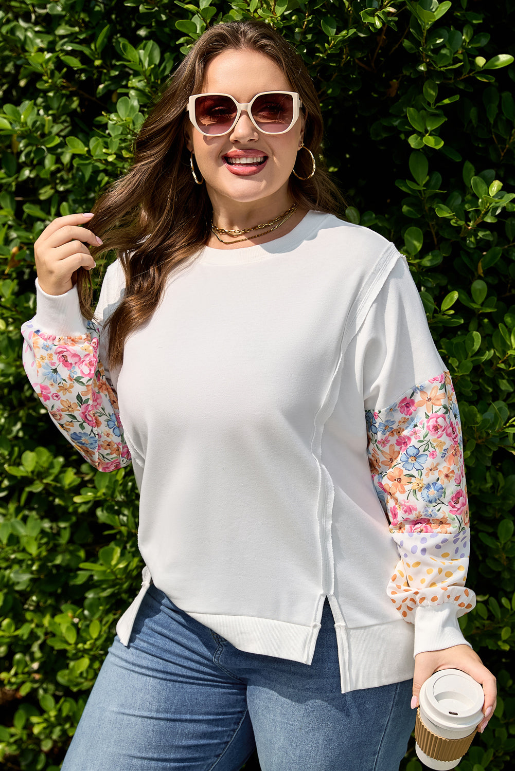 Women's White Plus Size Exposed Seam Detail Contrast Dot Floral Patchwork Sleeve Sweatshirt Set