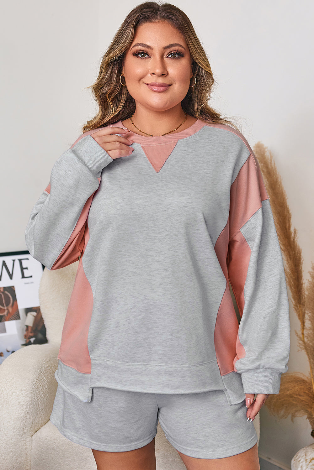 Light Grey Uneven Hem Color-Block Pullover Casual Shorts Plus Size 2pcs Outfit