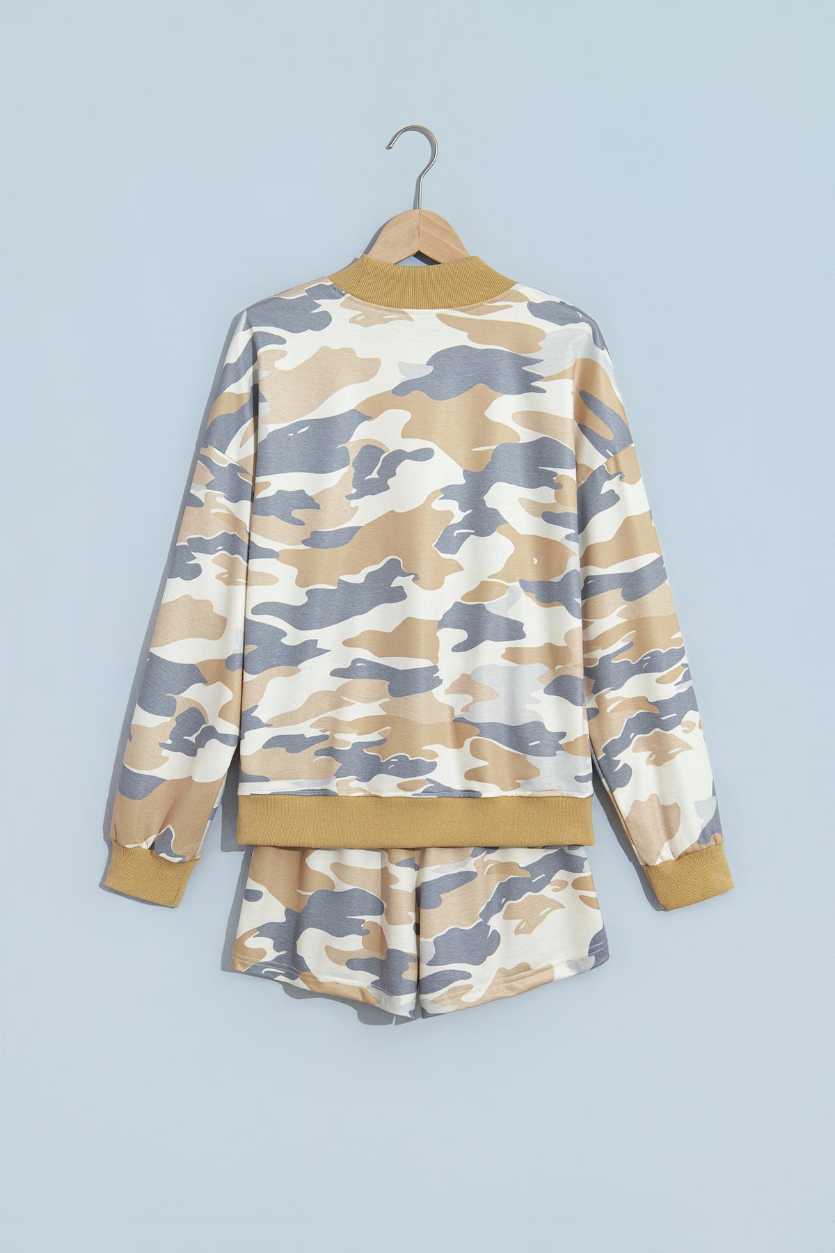 Women's Multicolour Camouflage Print Long-Sleeve Top Drawstring Shorts Set