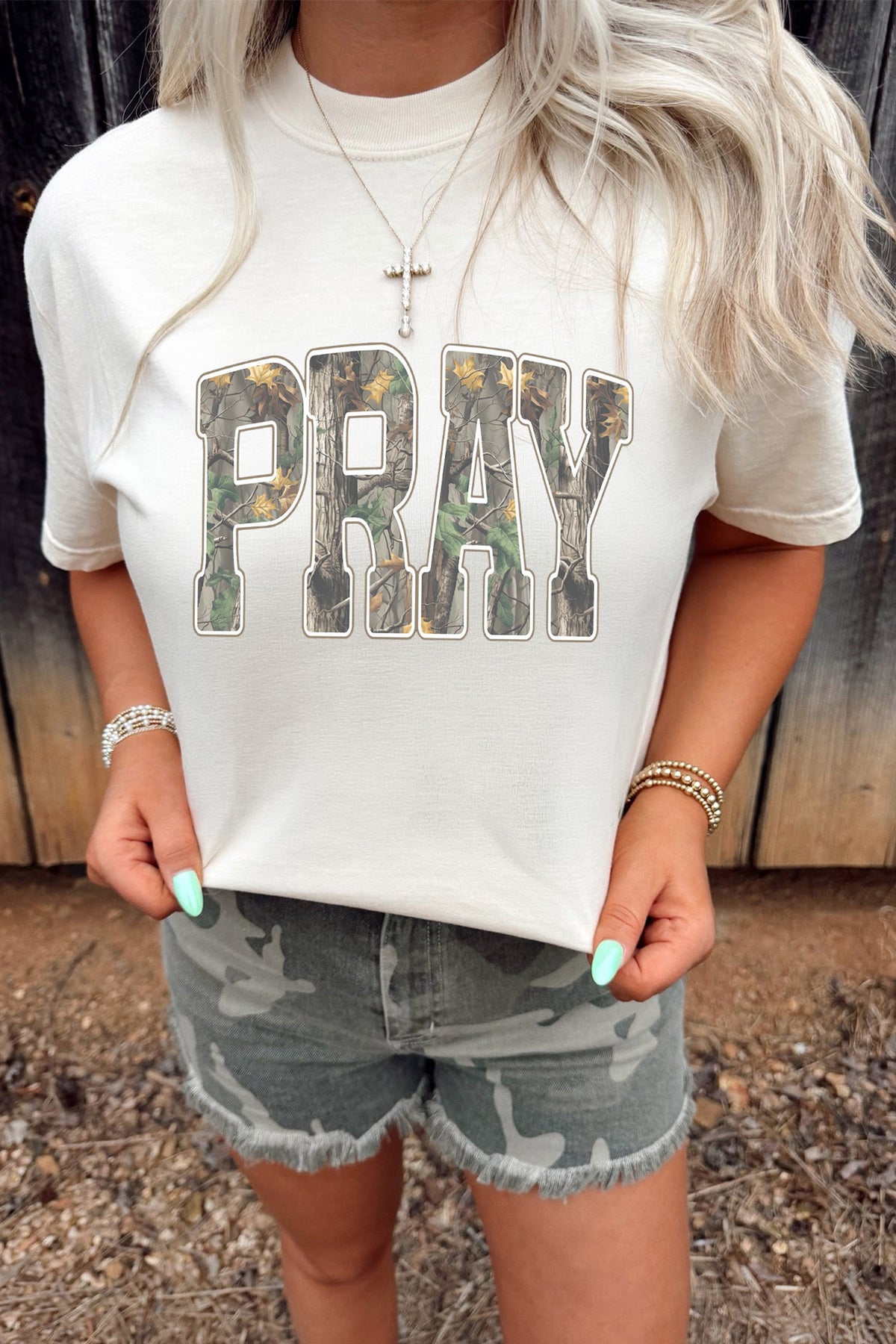 White PRAY Camo Letter Print Casual Round Neck T-Shirt