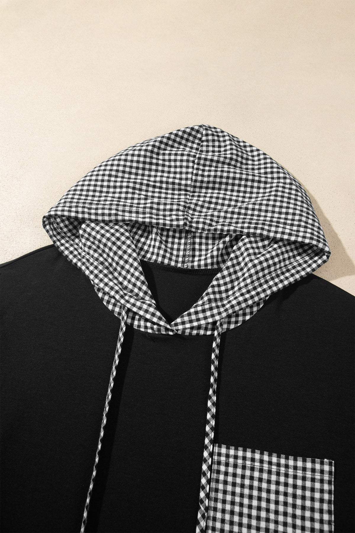 Black Hooded Gingham Paneling Chest Patch Pocket Long-Sleeve Plus Size Blouse