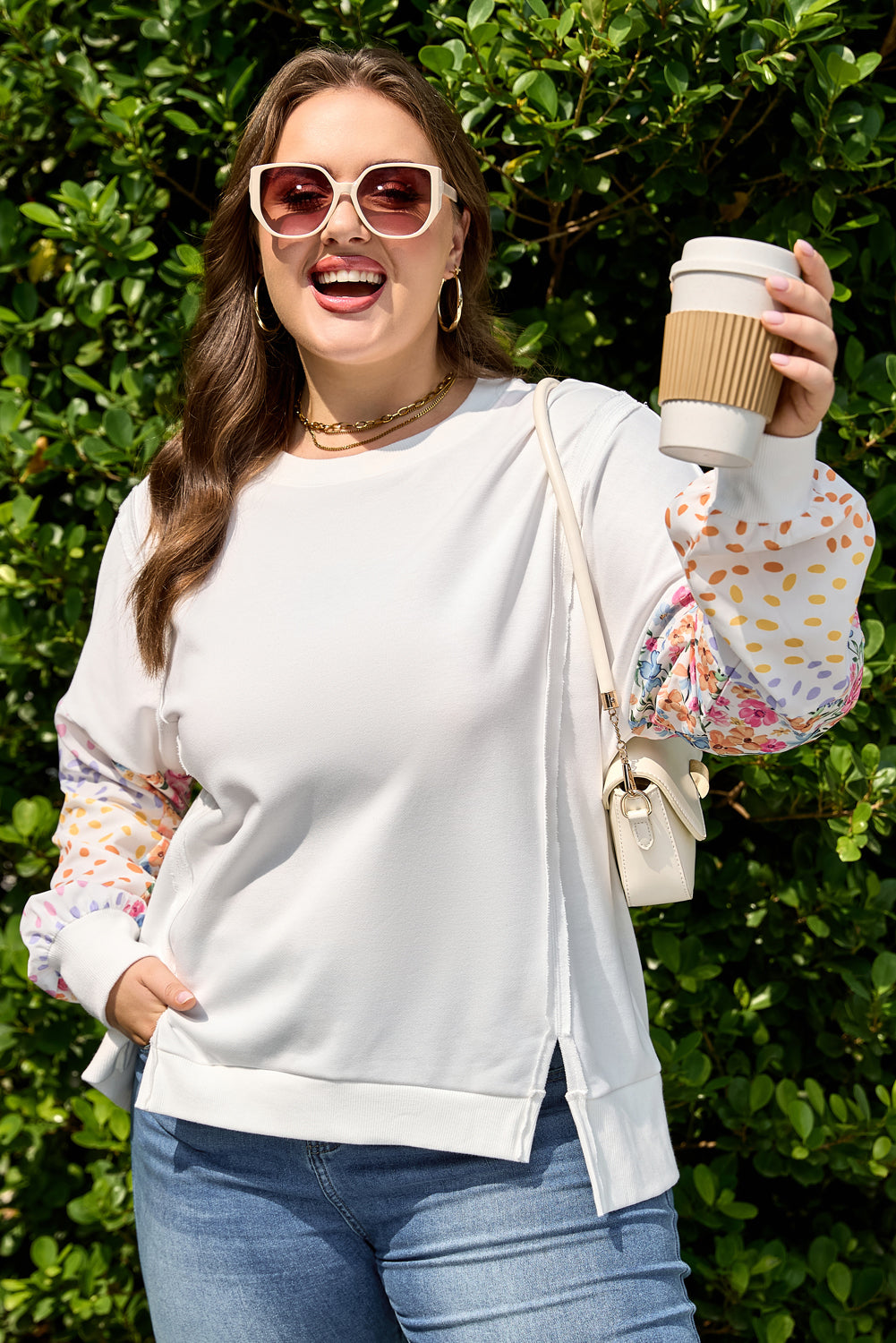Women's White Plus Size Exposed Seam Detail Contrast Dot Floral Patchwork Sleeve Sweatshirt Set