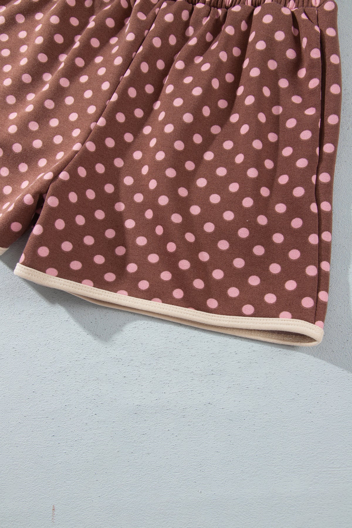 Brown Polka Dot Contrast Baggy Pullover and Elastic Waist Shorts Set