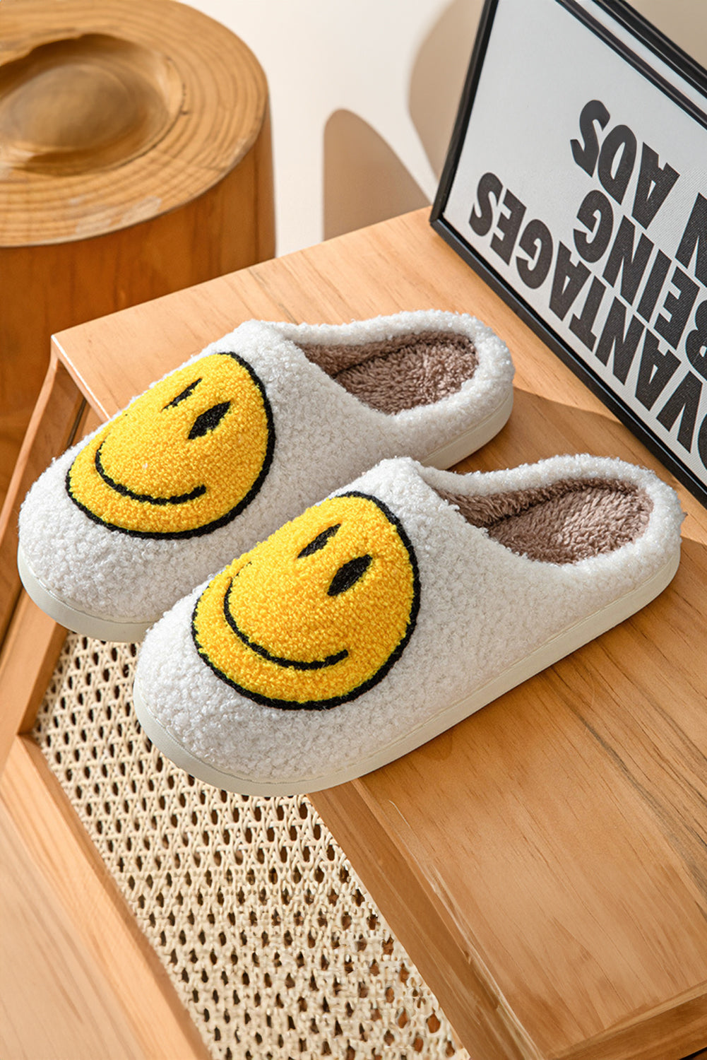 White Smile Face Print Non-Slip Plush Slippers