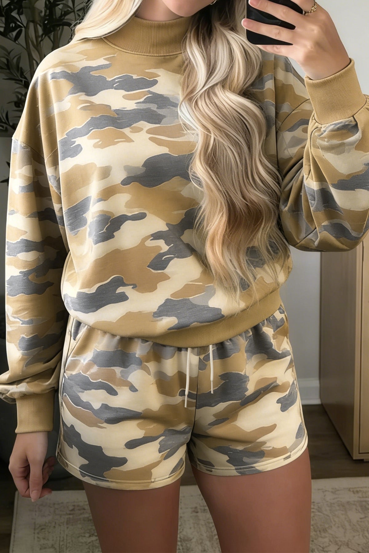 Women's Multicolour Camouflage Print Long-Sleeve Top Drawstring Shorts Set