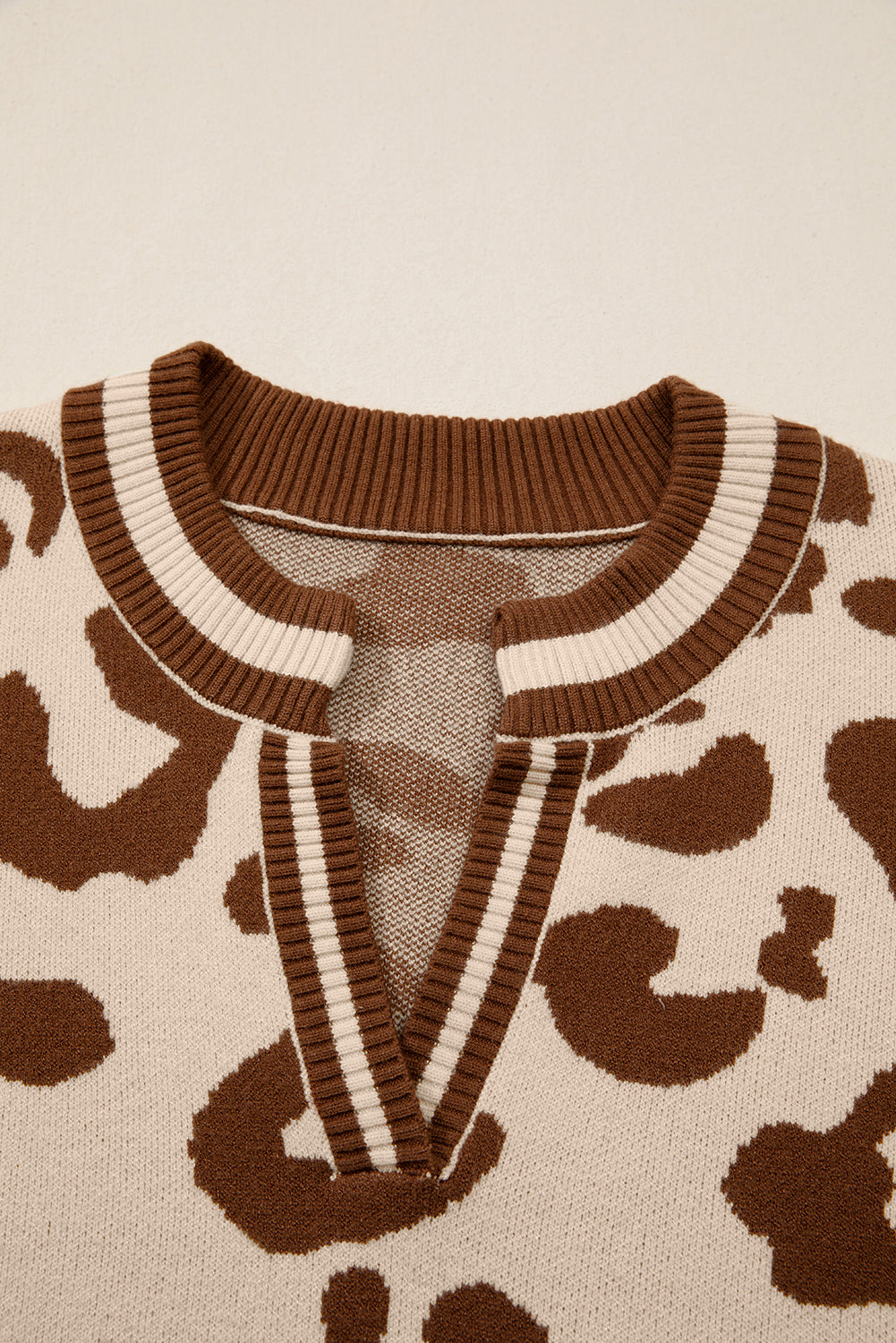 Light French Beige Leopard Printed Knit V Neck Casual Sweater