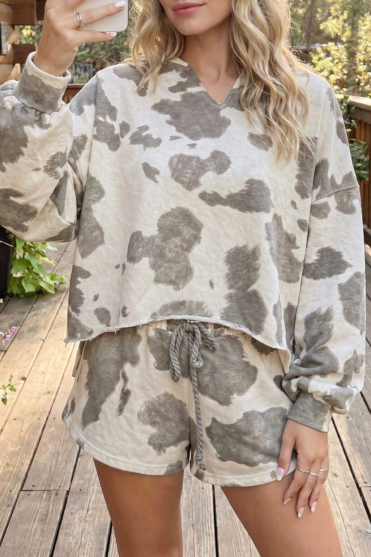 Women's Gray Western Print Raw Hem Long-Sleeve Top Drawstring Shorts Set