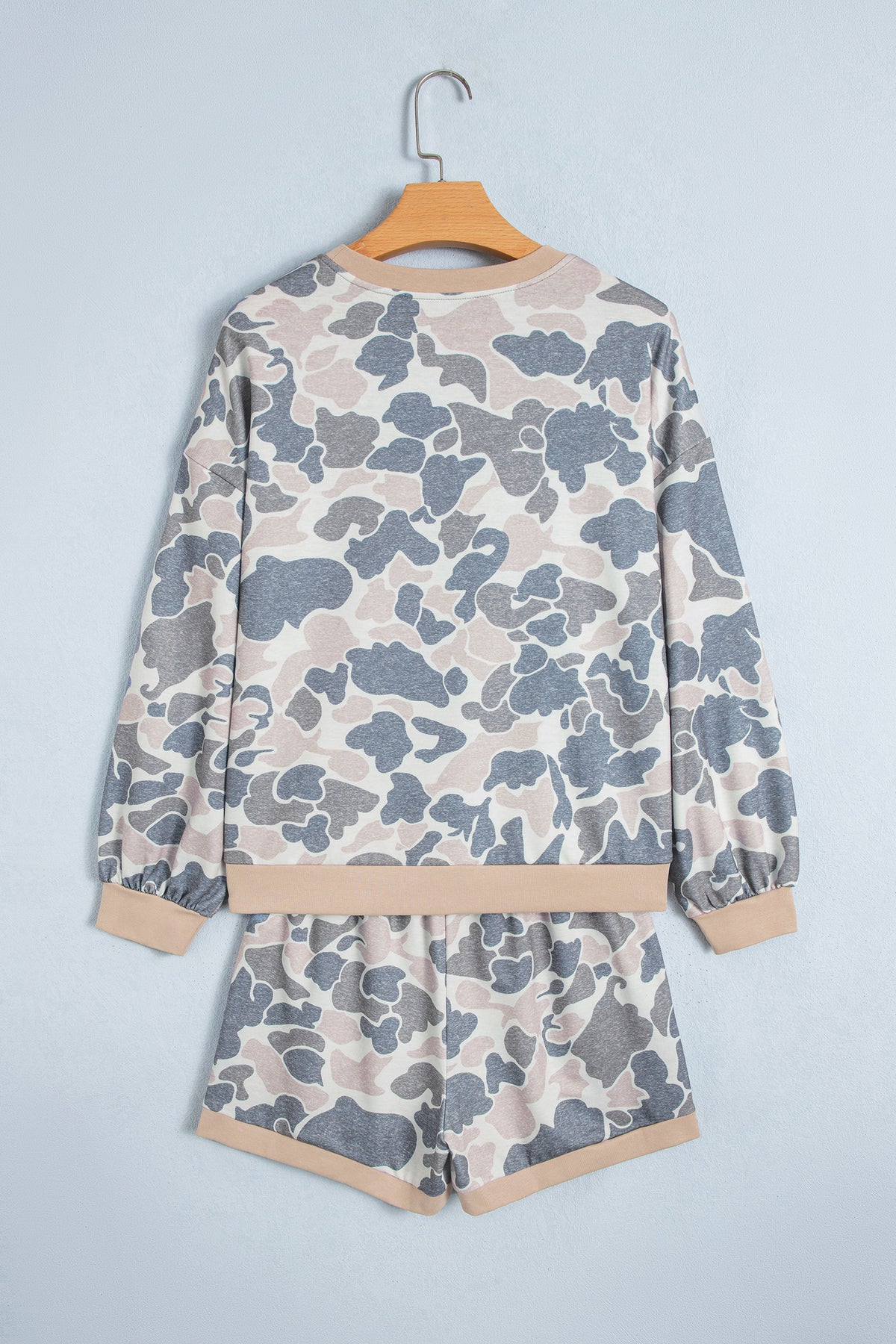 Women's Multicolour Camouflage Patchwork Colorblock Two-Piece Long-Sleeve Top and Shorts Set