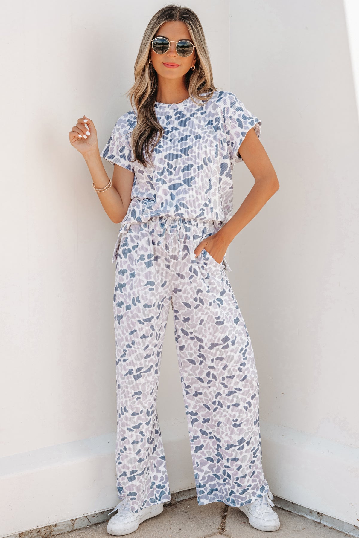 Women's Beige Camouflage Print Twisted Rib Tee Pants Set