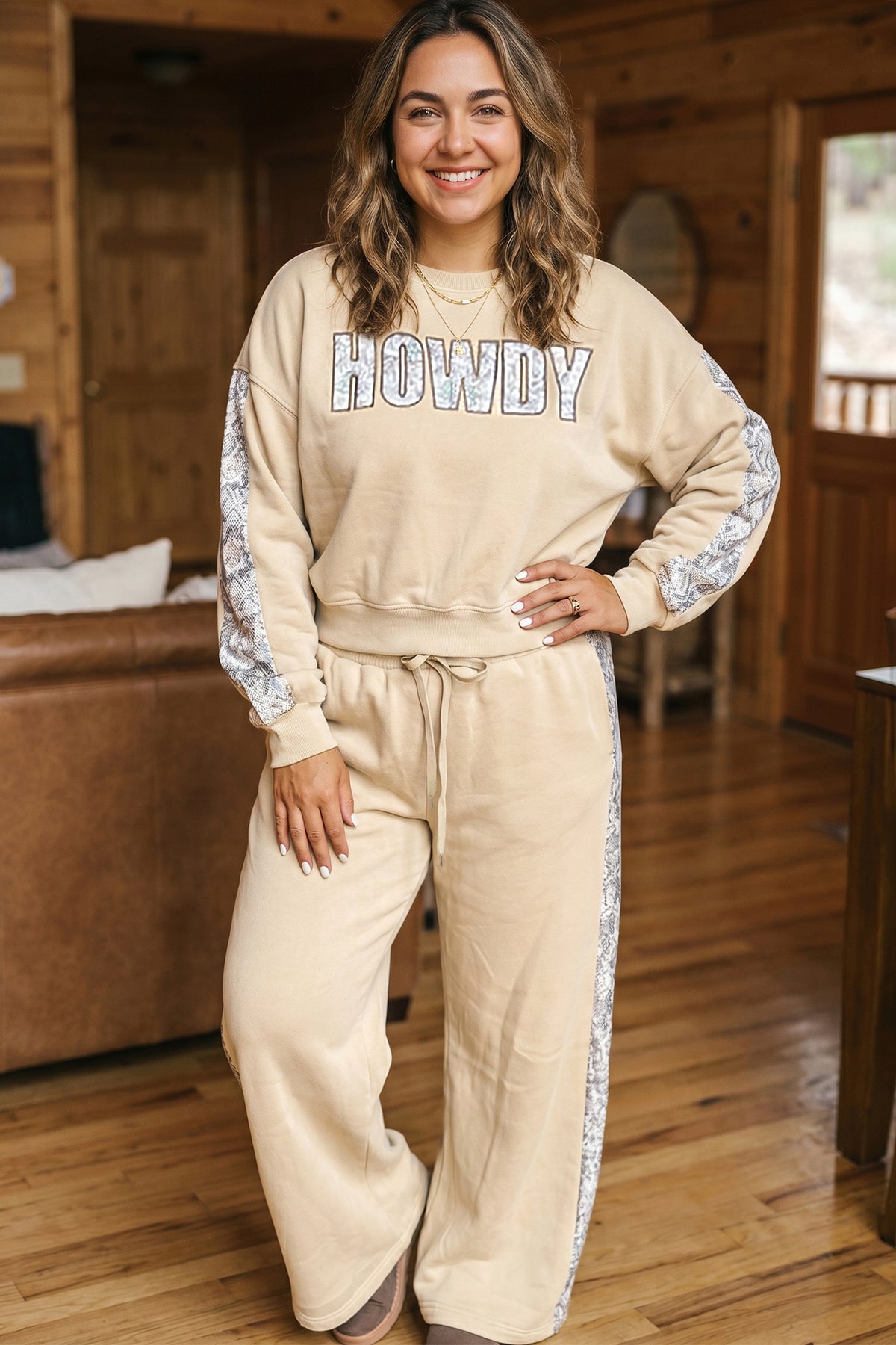 Parchment HOWDY Letter Print Color-Block Side Stripe Long-Sleeve Plus Size Set