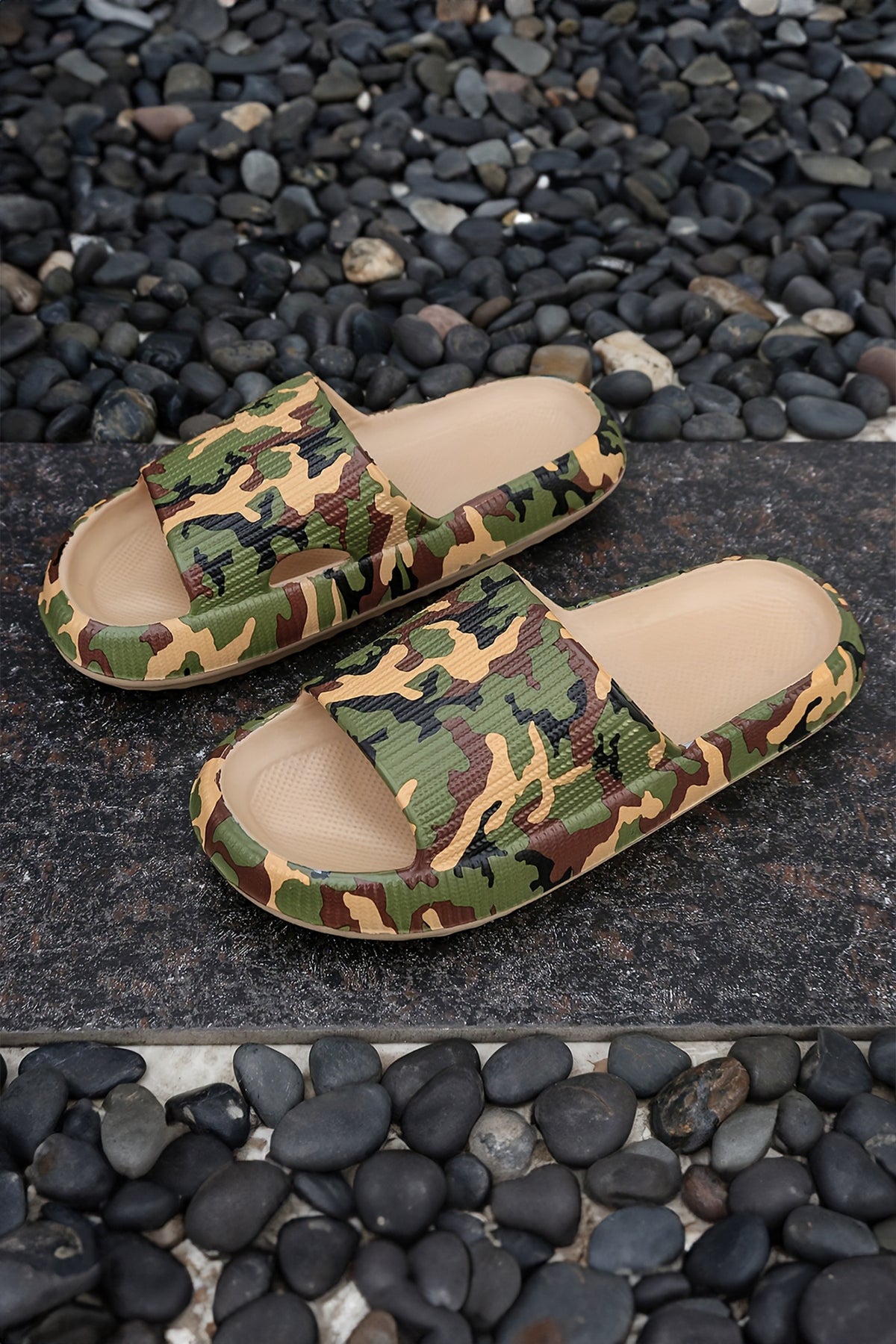 Deep Green Camouflage Anti-Slip Thick Sole Outdoor Slippers