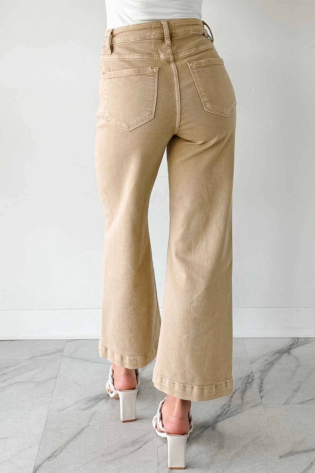 Apricot Solid Seamed Center Wide Leg Cropped Jeans