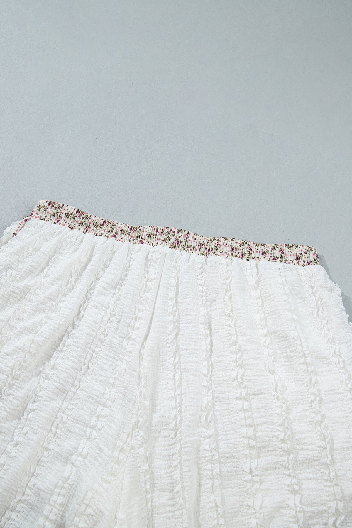 White Textured Lace Floral Star Patch Drawstring Casual Shorts