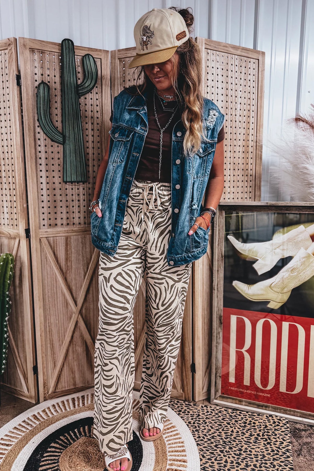 Multicolour Western Print Zebra Pattern Elastic Waist Pocket Pants