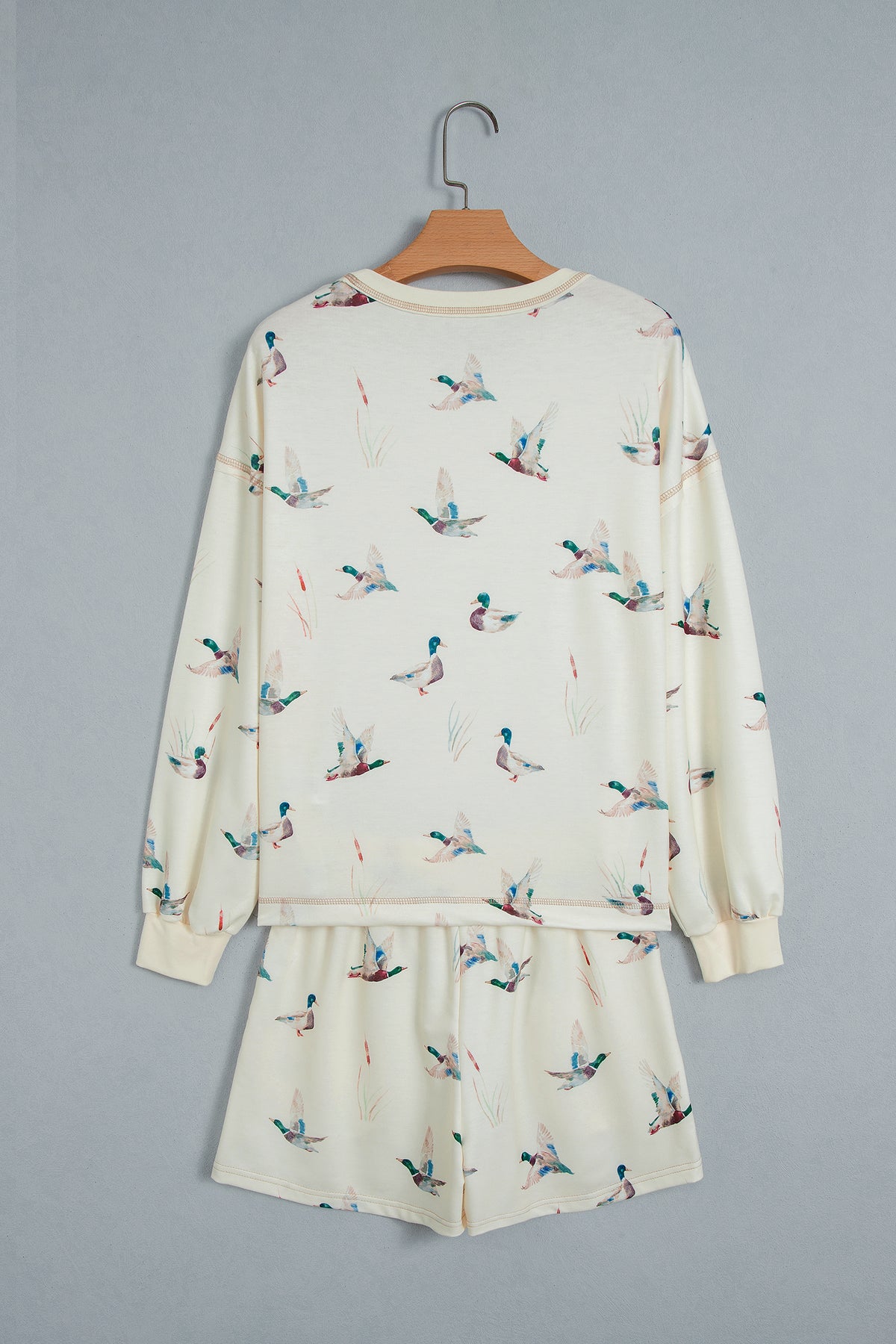 Women's Beige Free Mallard Print Long-Sleeve Top Drawstring Shorts Set