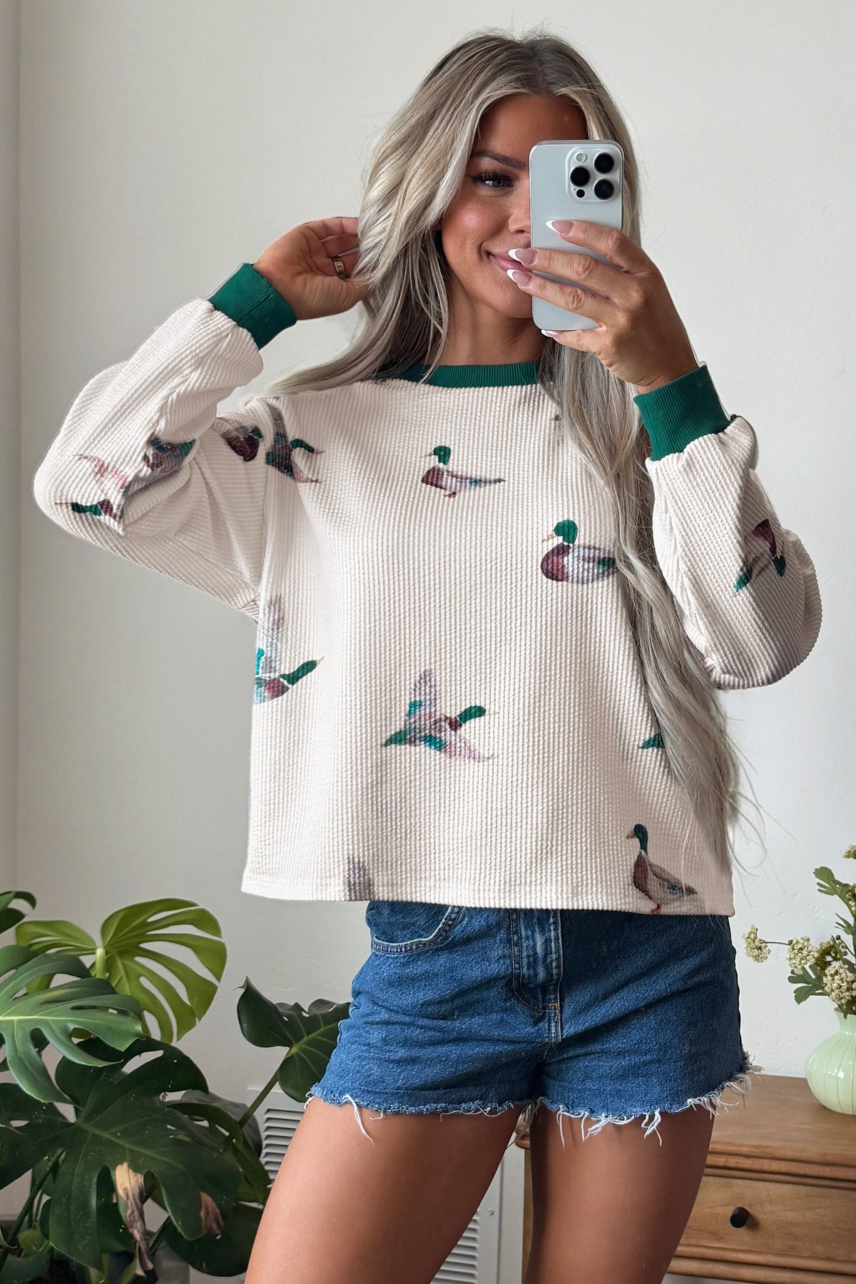 Beige Twisted Ribbed Duck Print Crewneck Top