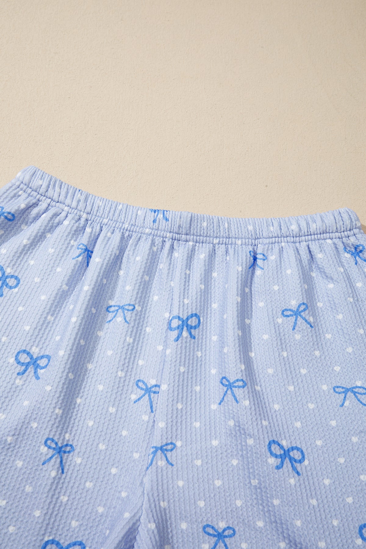 Women's Sky Blue Tiny Heart Bow Print Twisted Rib Two-Piece Shorts Two-Piece Set