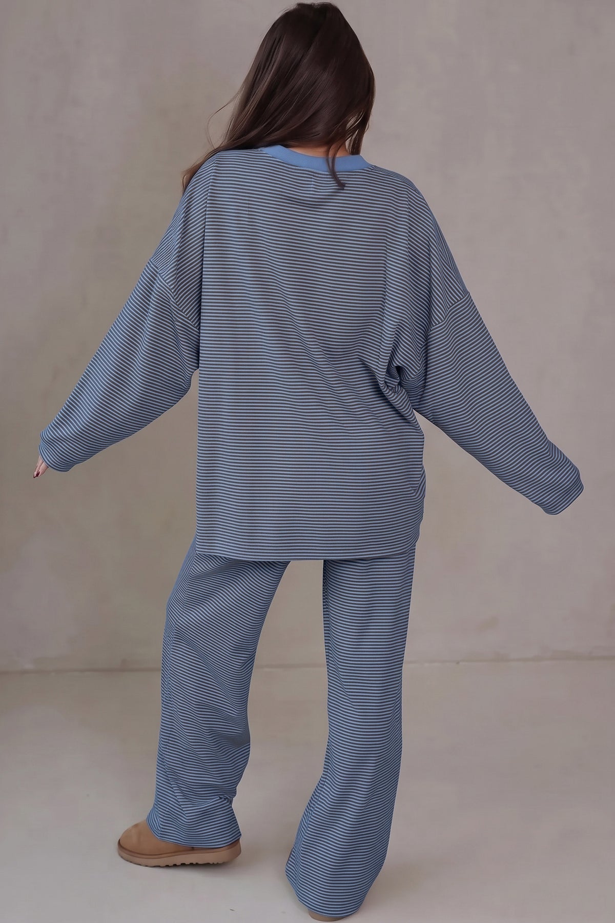 Women's Blue Stripe Contrast Trim Round Neck Oversize Long-Sleeve Top Two-Piece Pants Set