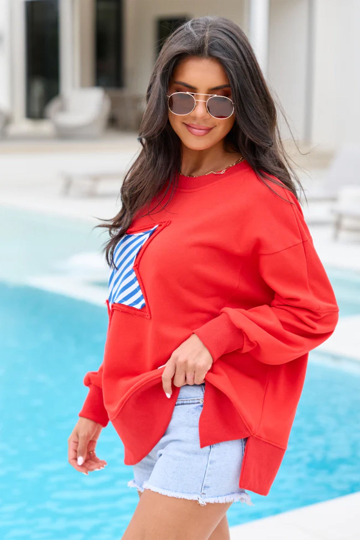 Fiery Red Patch Embroidery Star Color-Block Plus Size Sweatshirt