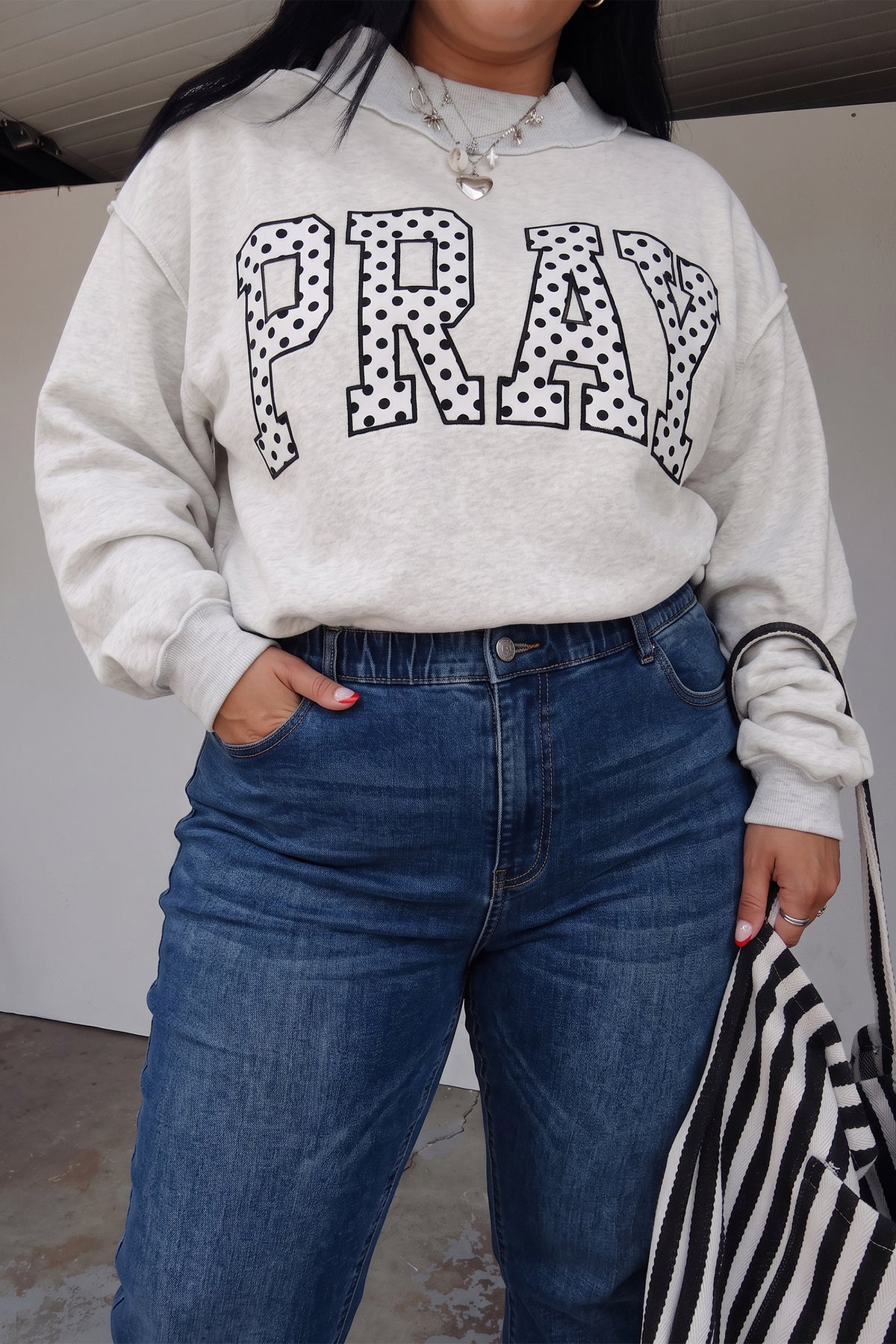 Gray PRAY Polka Dot Letter Print Mock Neck Plus Sweatshirt
