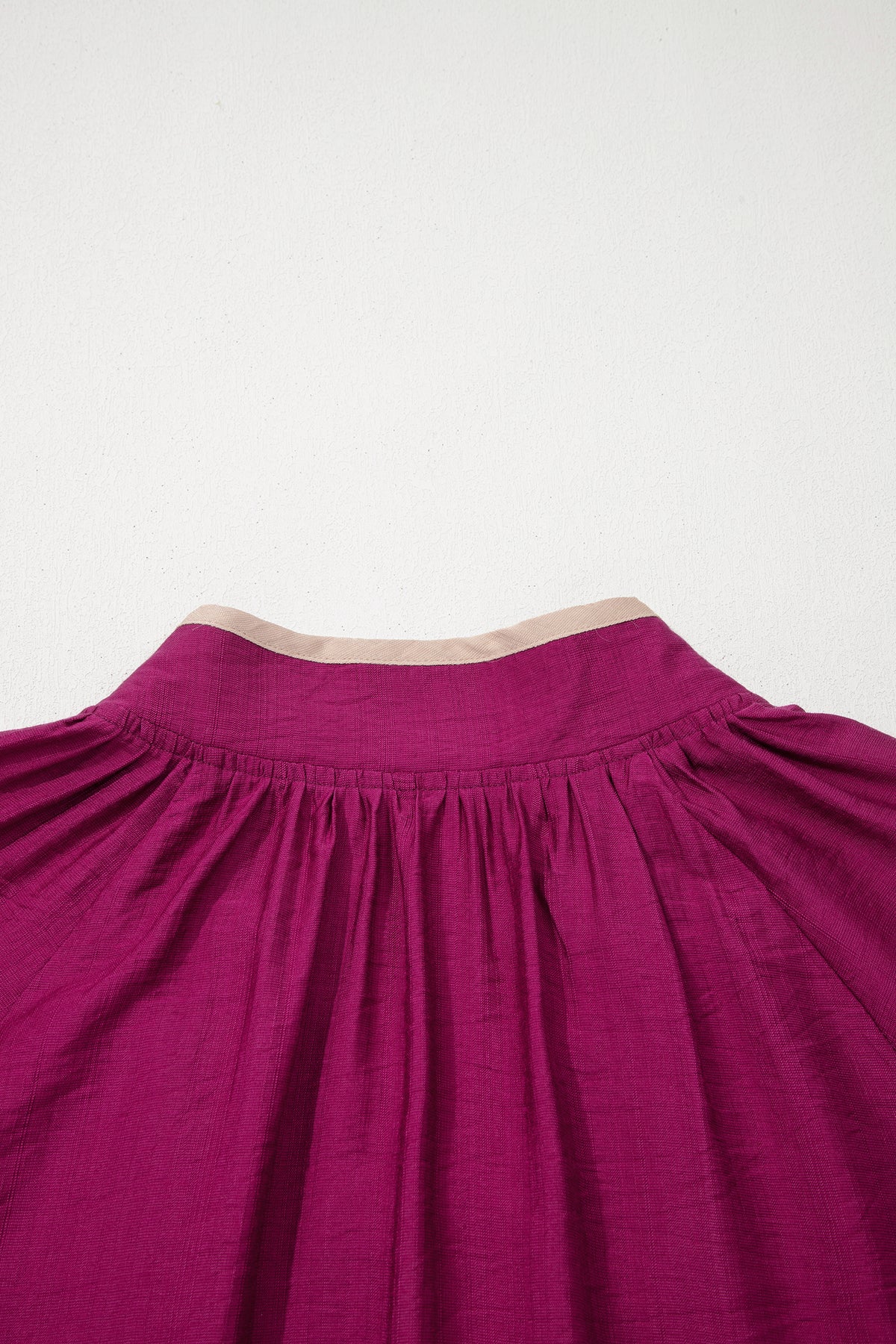 Wild Ginger Plus Size Contrast Trim Button V-Neck Puffy Bracelet Sleeve Blouse