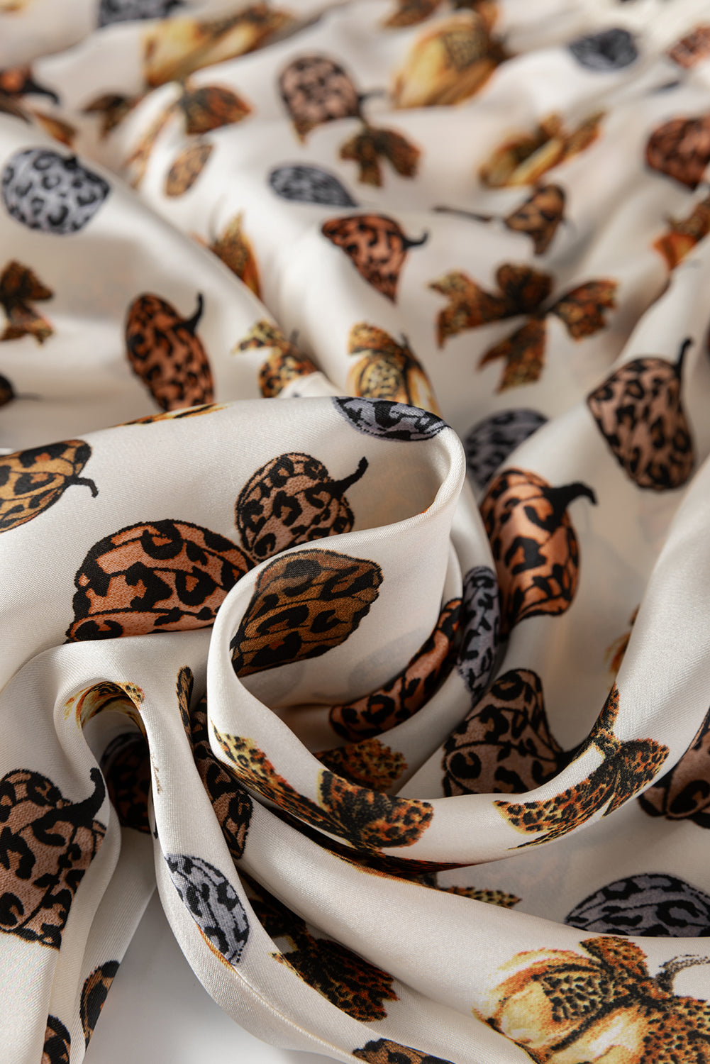 Beige Leopard Pumpkin Allover Halloween Pajama Set