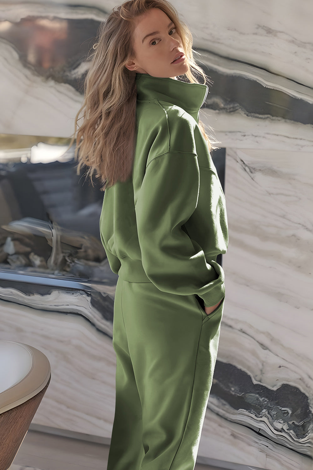 Women's Vineyard Green Half Zip up Pullover Active Top & Joggers Set