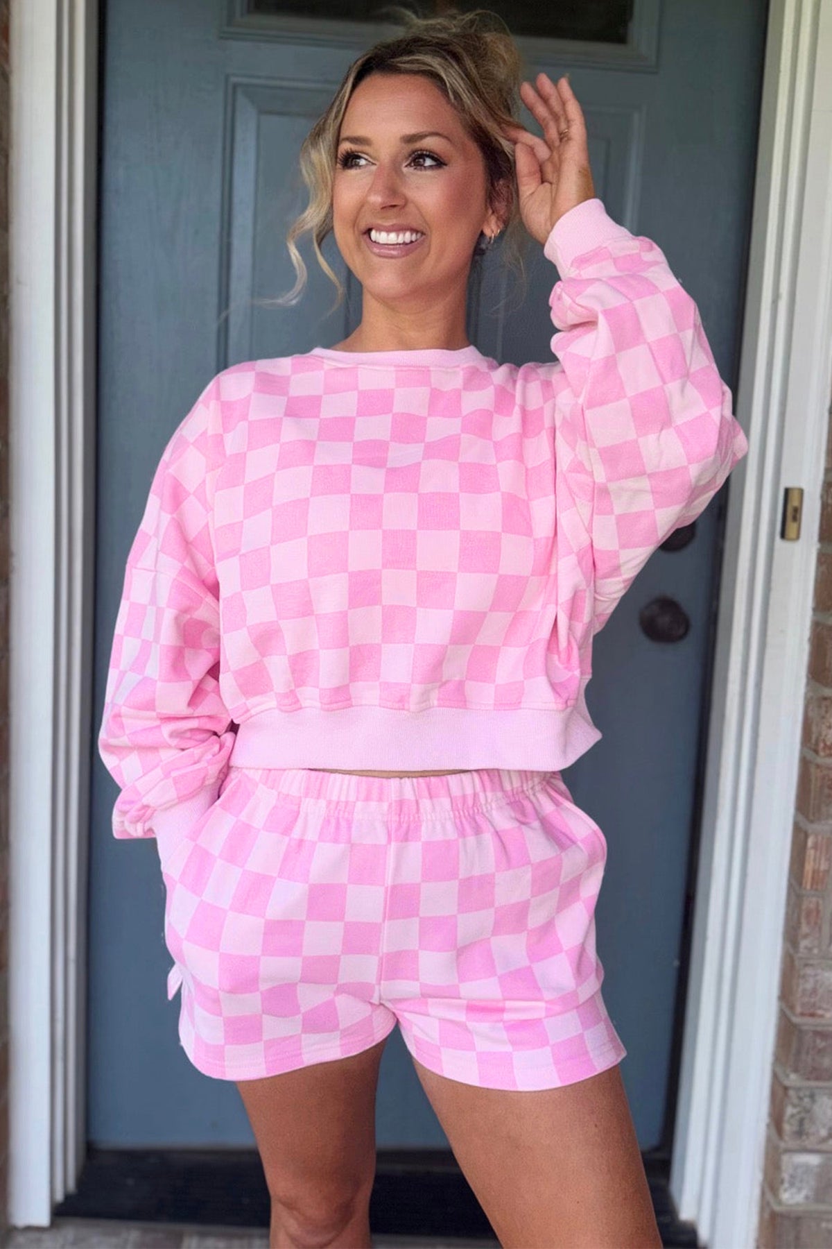 Women's Pink Plaid Checkered Long-Sleeve Crop Top Elastic Waist Shorts Two-Piece Set