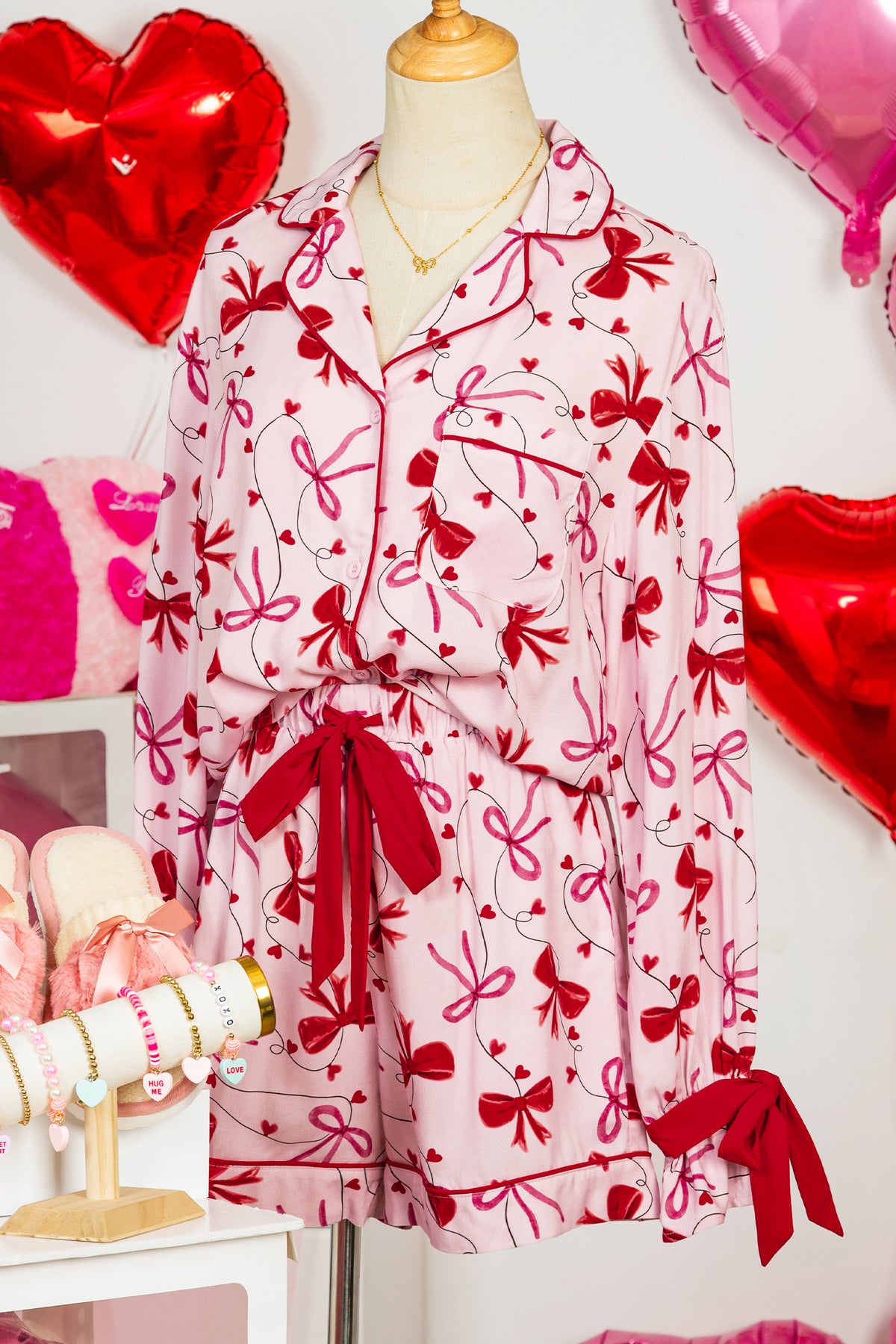 Red Bow Print Valentine Long Sleeve Shirt Shorts Pajama Set
