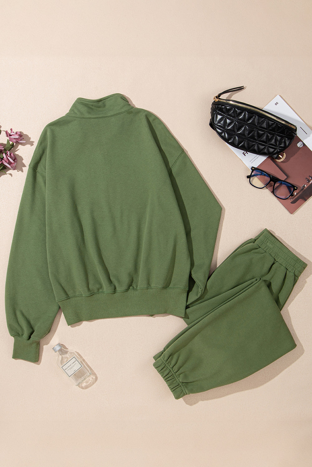 Women's Vineyard Green Half Zip up Pullover Active Top & Joggers Set