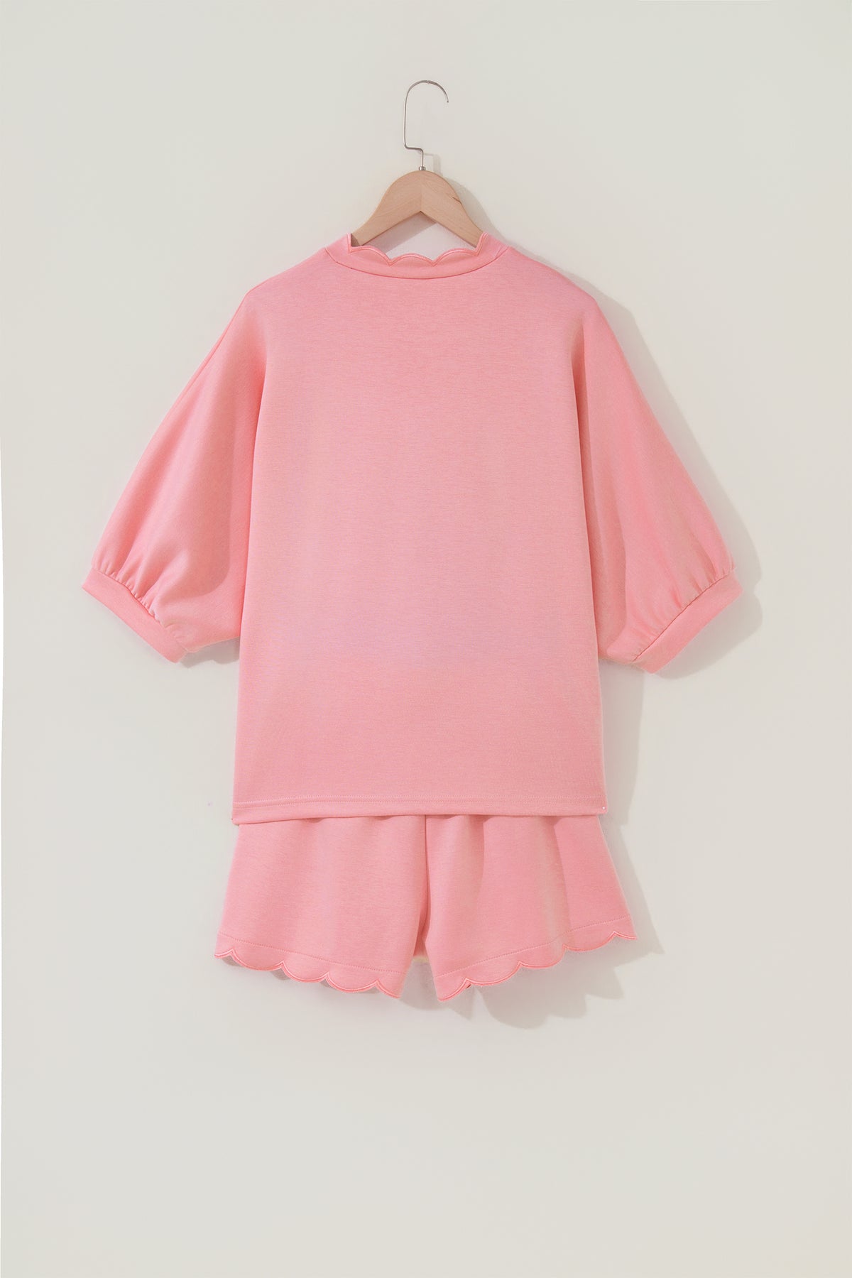 Women's Gossamer Pink Scalloped V-Neck Dolman Oversize Top Shorts Two-Piece Set