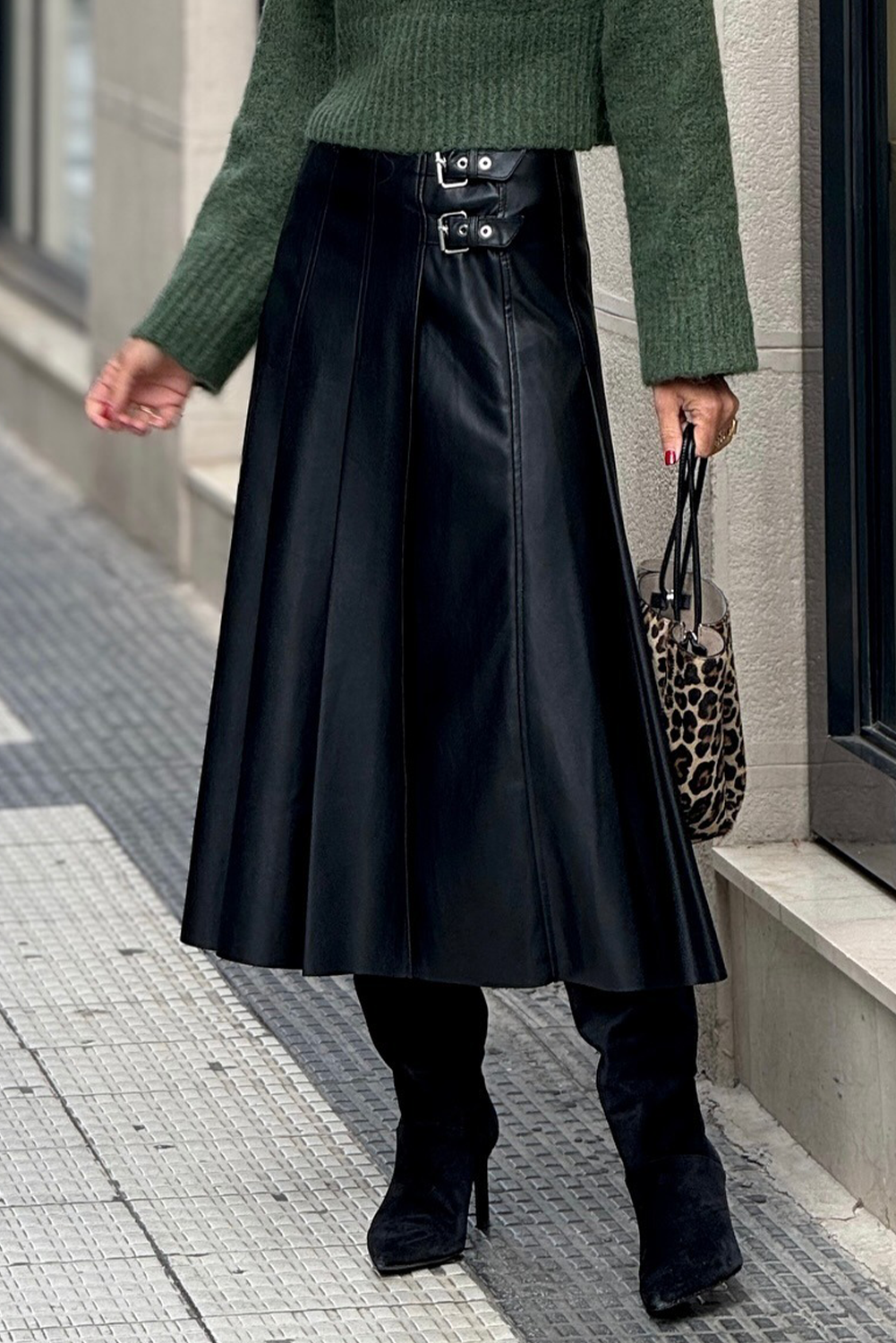 Black Faux Leather Retro Buckle Pleated Stitch Flared Midi Skirt