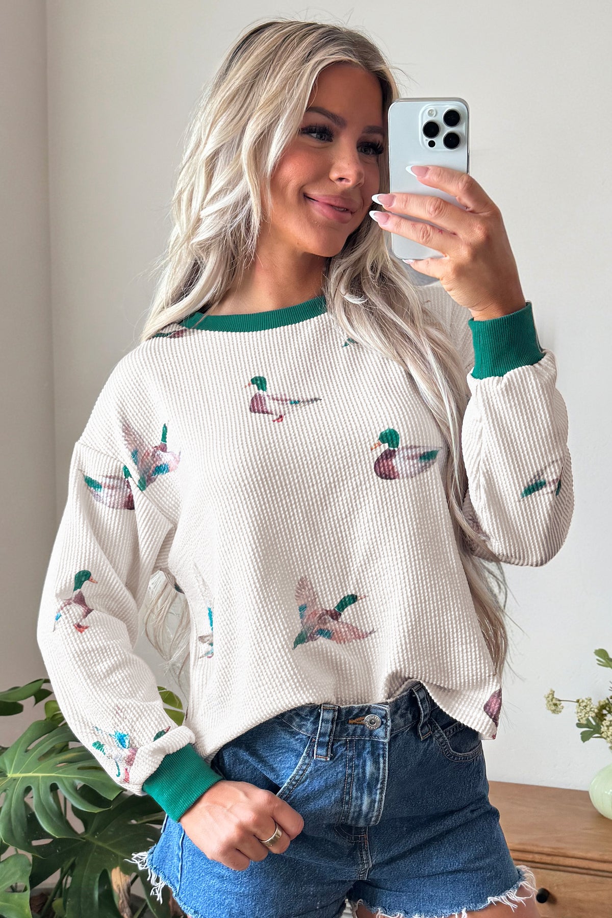 Beige Twisted Ribbed Duck Print Crewneck Top