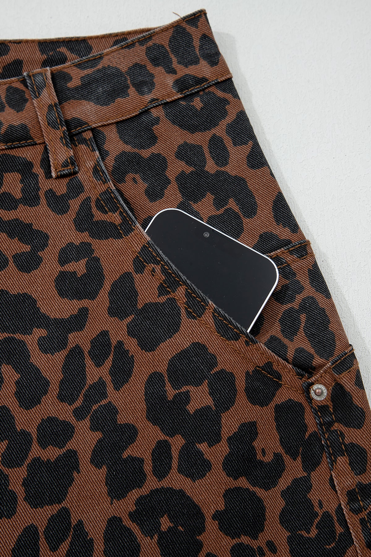 Brown Clear Seam Patchwork Leopard Print Barrel Jeans