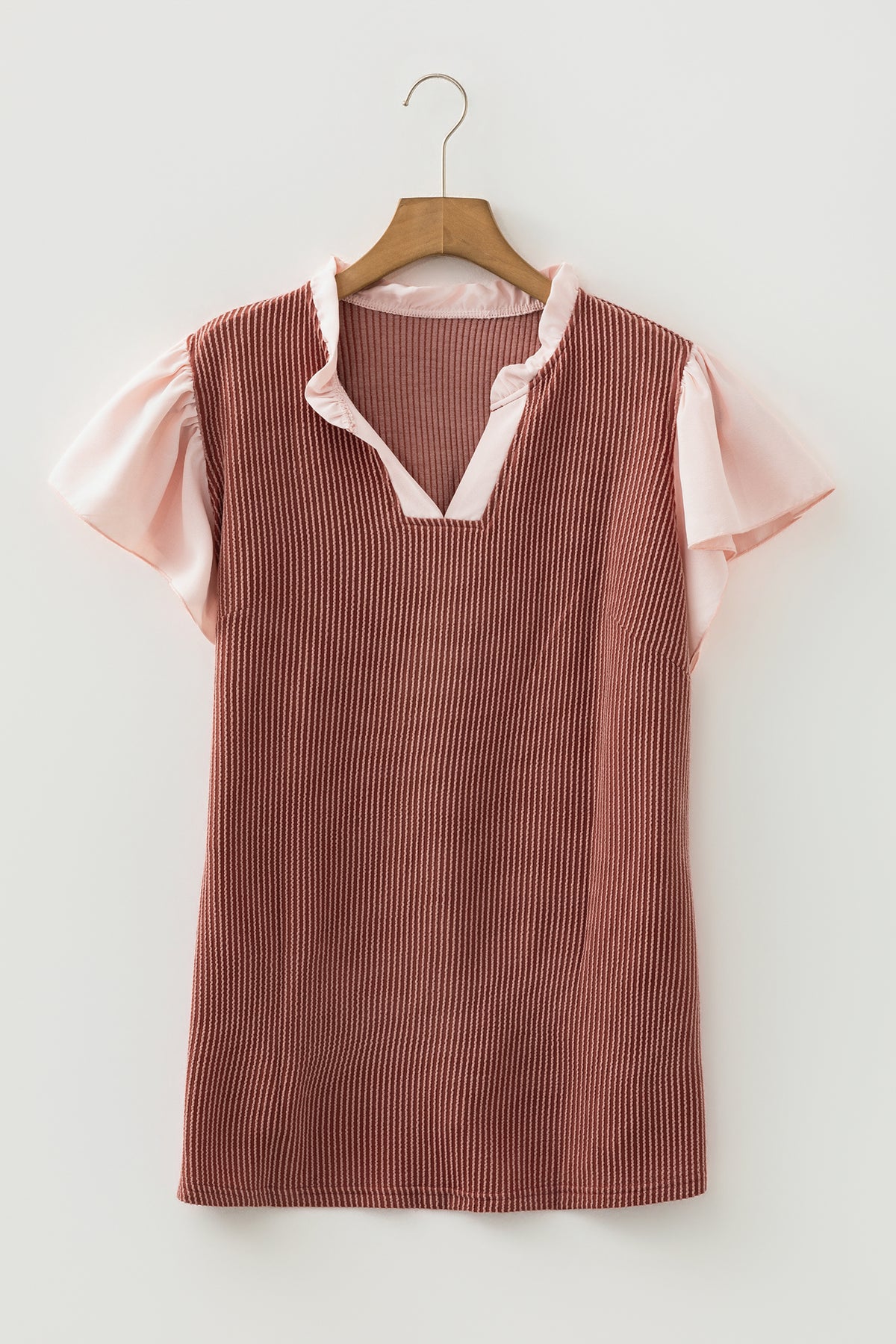 Vineyard Green Plus Size Contrast Frilled Neckline Ruffled Short-Sleeve Ribbed Textured Blouse