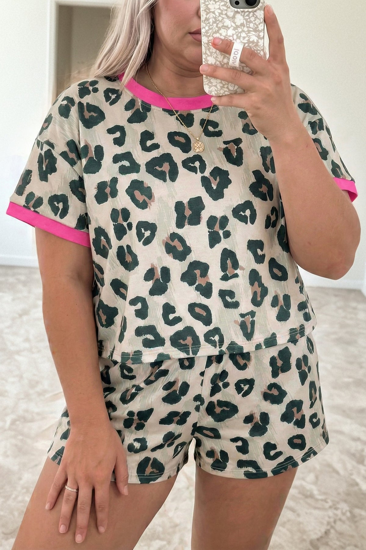 Brown Plus Size Leopard Color-Block Trim Short 2pcs Set