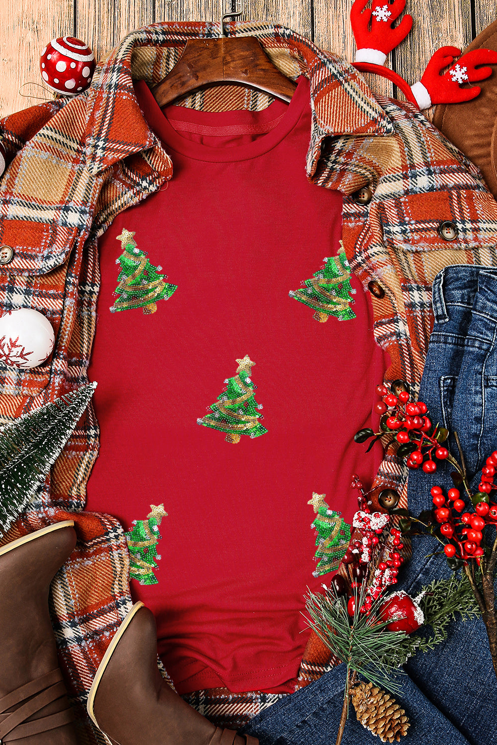 Red Sequined Christmas Tree Graphic Crewneck T-Shirt