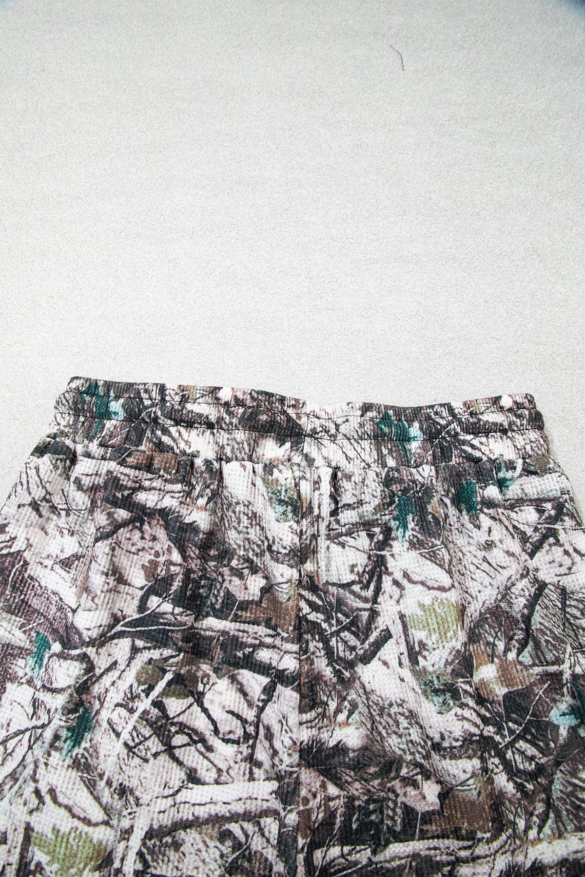 Women's Brown Camo Long-Sleeve Top Elastic Waist Shorts Two-Piece Set