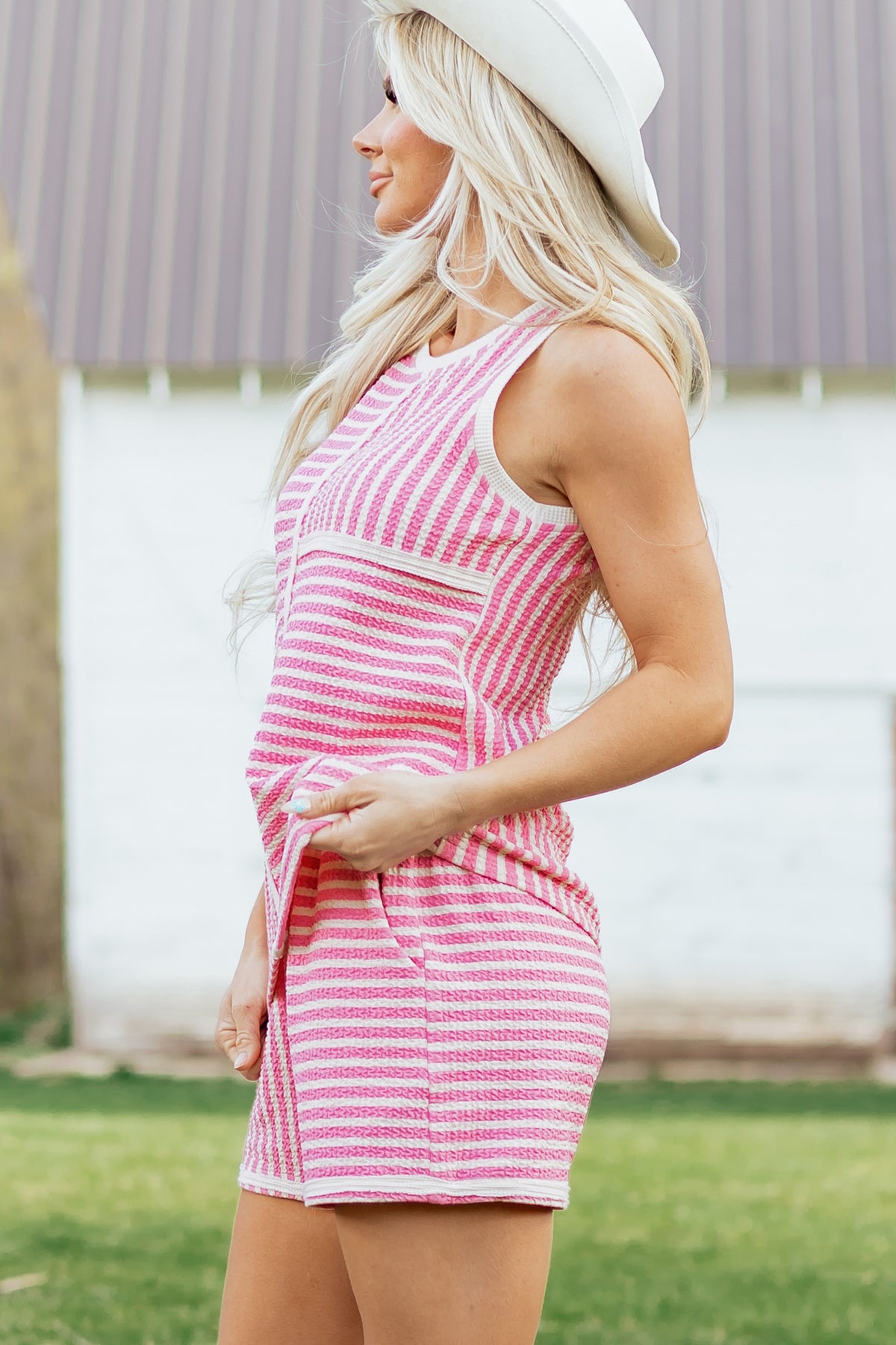 Women's Pink Stripe Textured Contrast Trim Casual Tank and Shorts Set