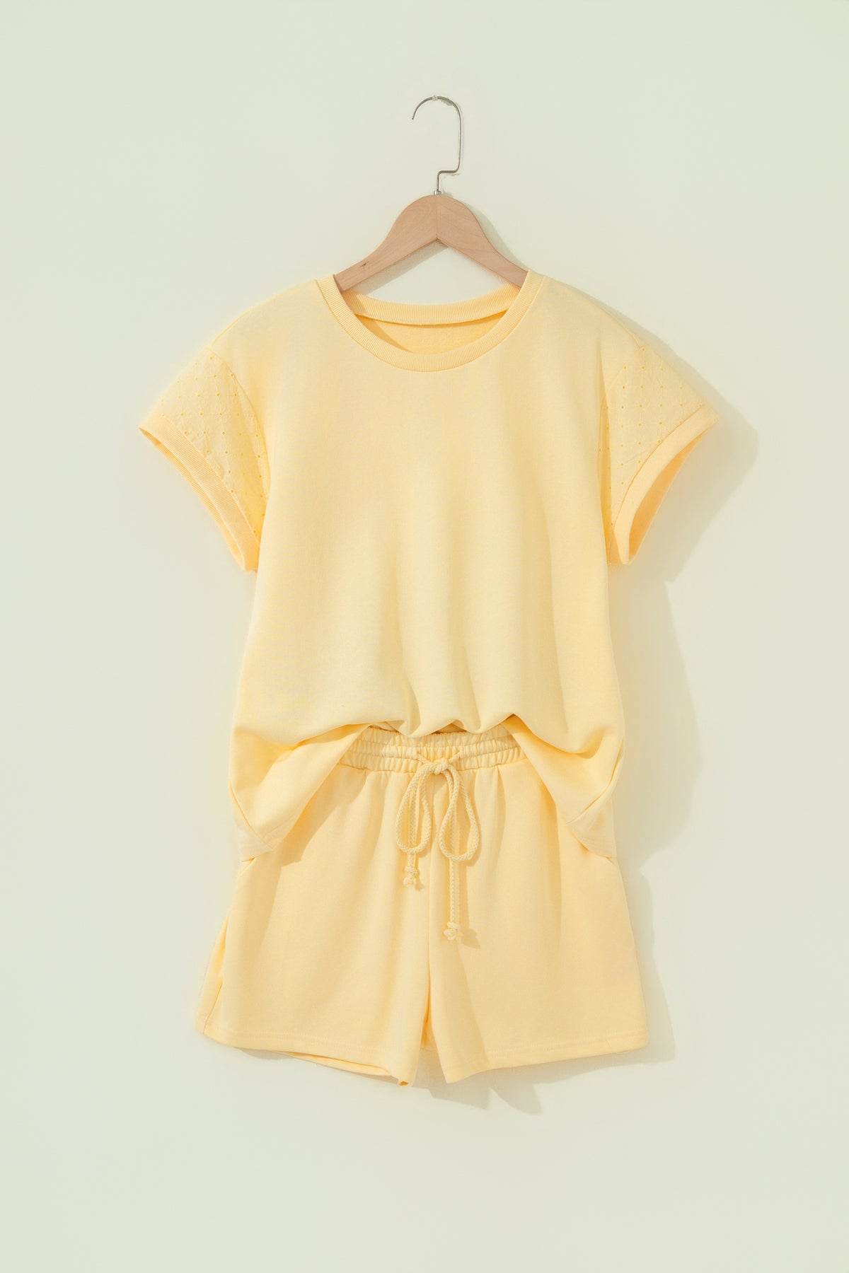 Women's Yellow Eyelet Lace Patchwork Sleeve Short Two-Piece Outfit