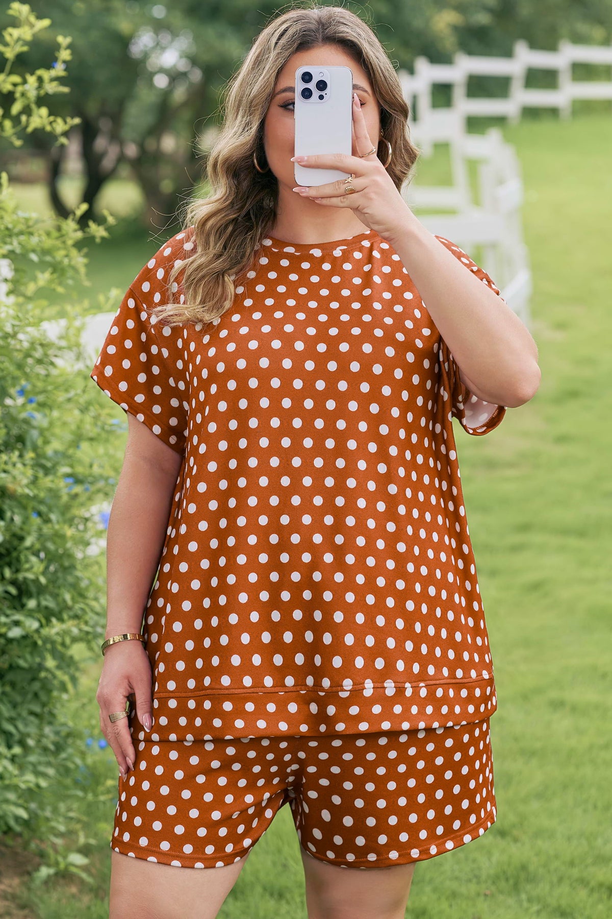 Brown Polka Dot Print Dropped Shoulder Tee Plus Size Shorts Set