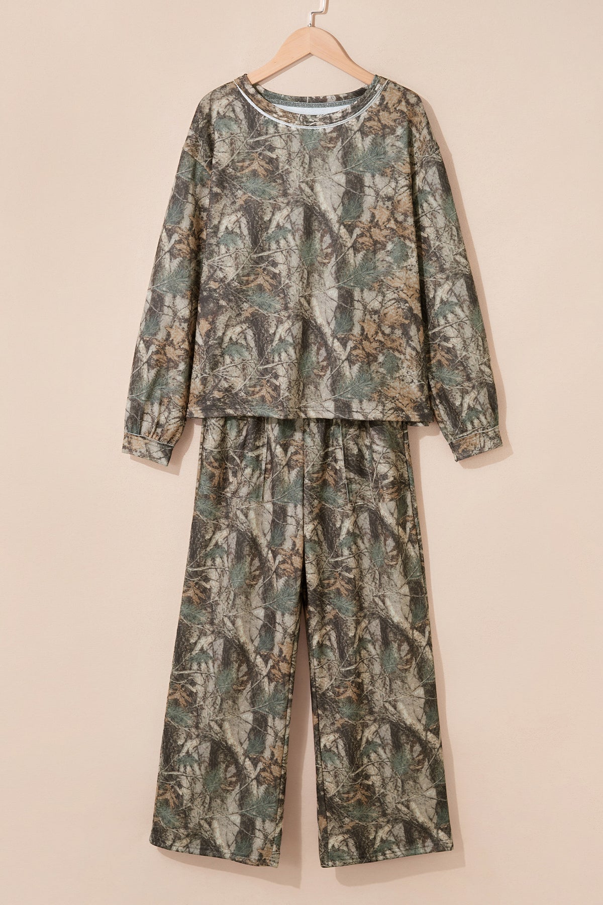 Women's Green Abstract Print Long-Sleeve Pants Set