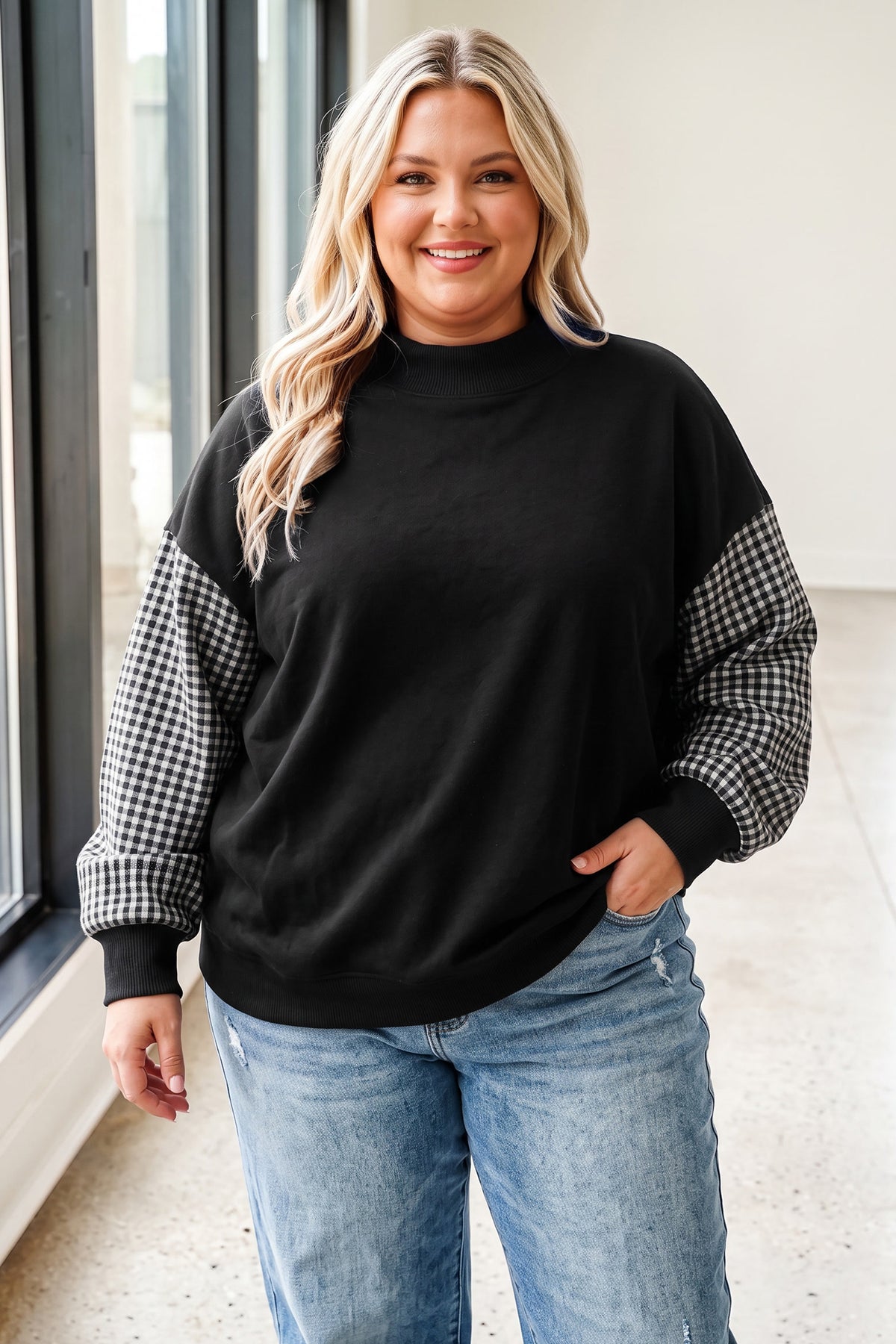 Black Plaid Patchwork Sleeve Plus Size Sweatshirt