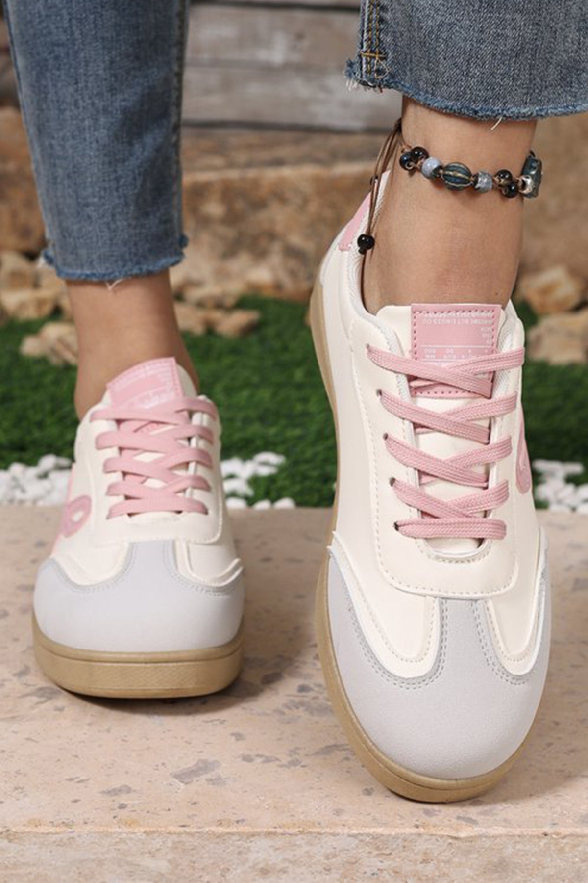 Fiery Red Bow Patch Color Block PU Leather Sneakers