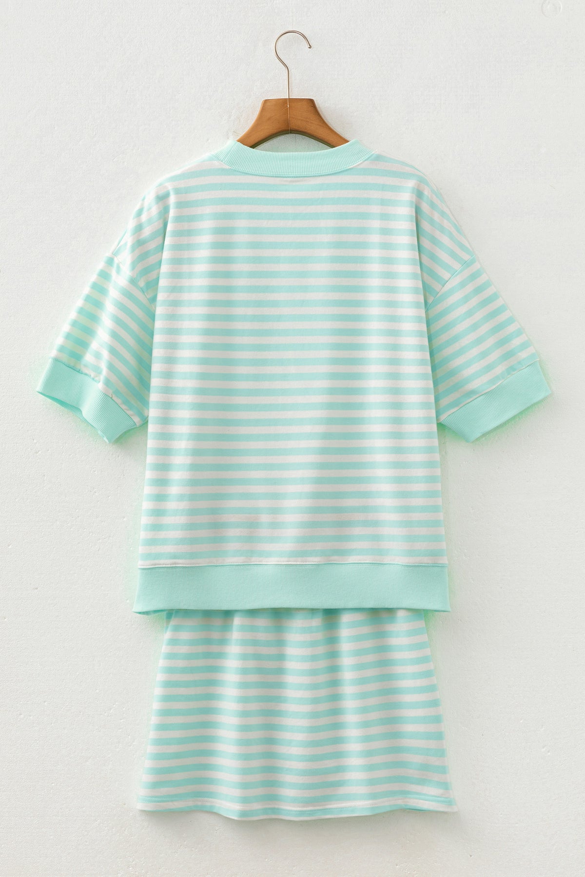Women's Green Stripe Ribbed Color Block Trim Half Sleeve Top Mini Skort Two-Piece Outfit