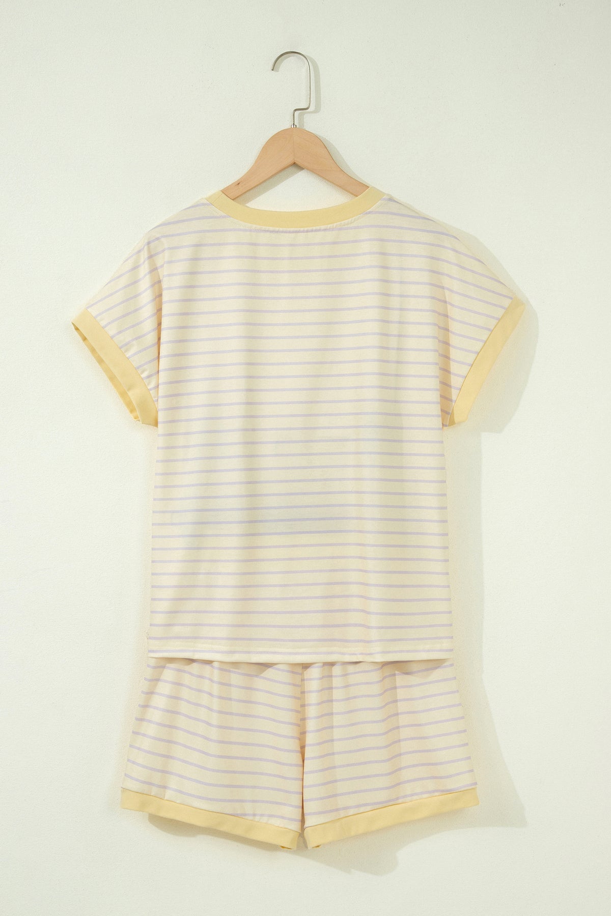 Women's Yellow Stripe Relaxed Tee Shorts Two-Piece Outfit Set