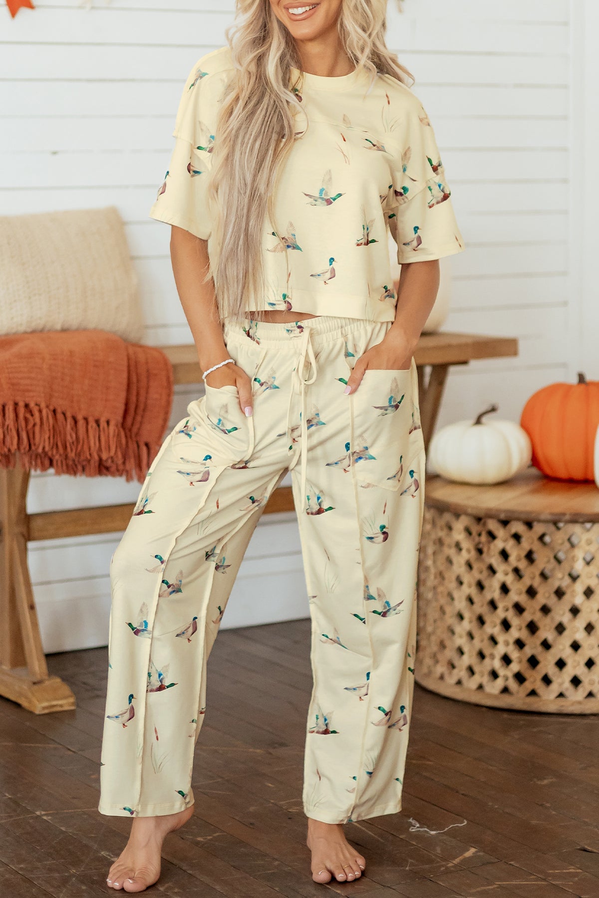 Beige Duck Print Short Sleeve Top Pocket Pants Casual Set