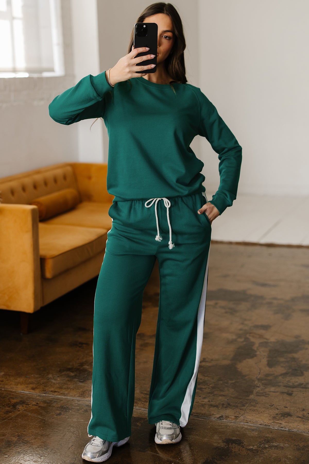 Women's Sea Green Pullover Top Varsity Stripe Detail Pants Set
