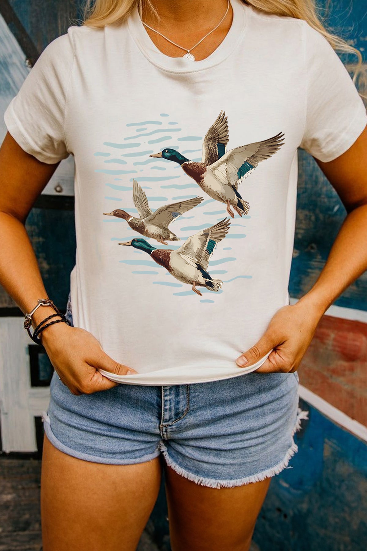 White Western Mallard Lake Graphic Casual Graphic T-Shirt