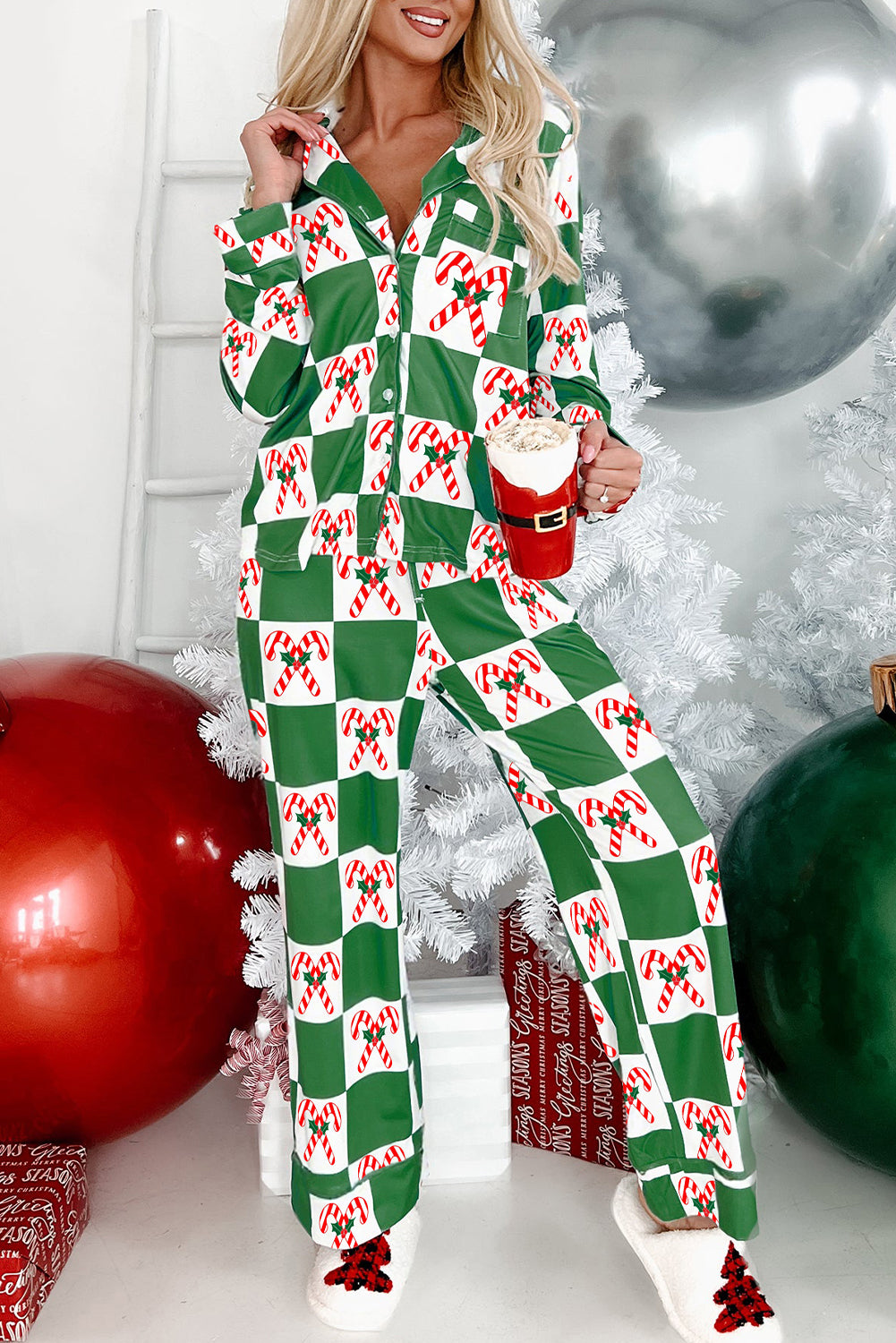 Green Holly Jolly Checkered Pattern Long Pajama Set